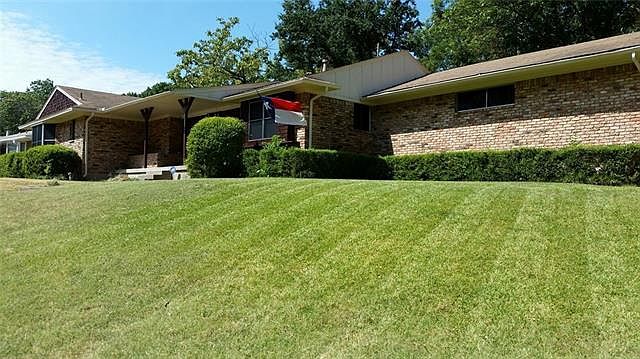 1st image of 4225 Southern Hills Dr