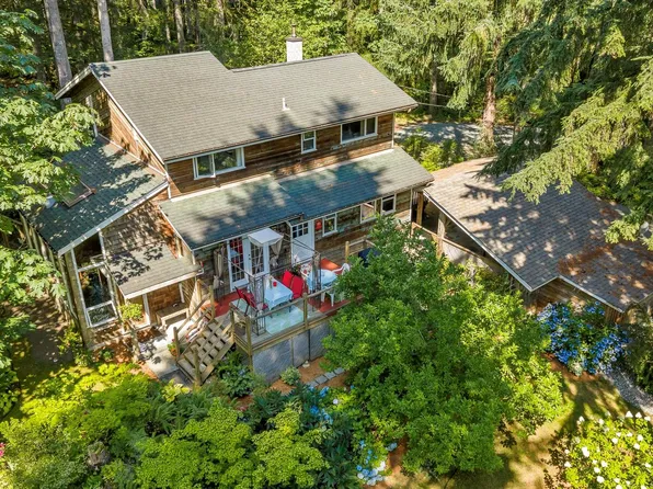 6425 Fitzgerald Rd, Comox Valley, BC V9J 1N7