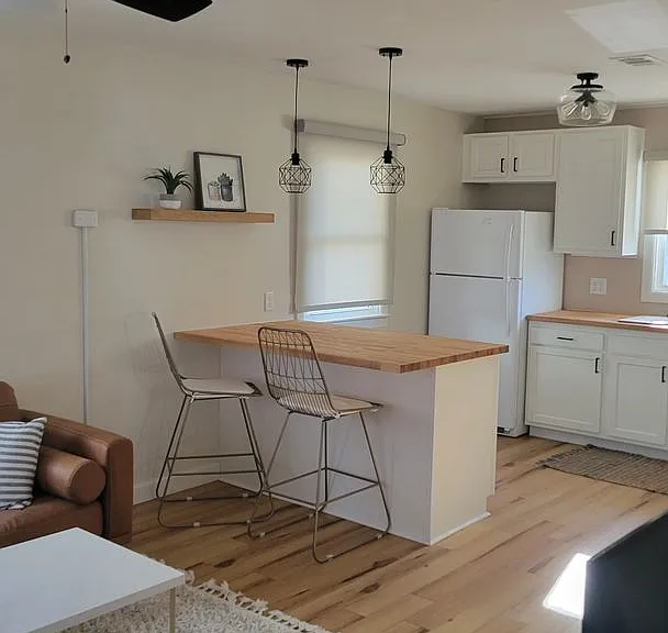 4125 Holdrege St — Photo 12