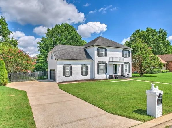 1934 James Dr, Murfreesboro, TN 37129