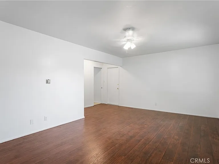 270 S 1st Ave — Photo 5