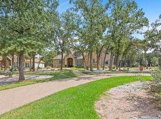 1092 Century Oaks Dr, China Spring, TX 76633