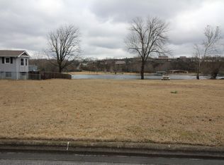 614 Parnell Dr, Branson, MO 65616