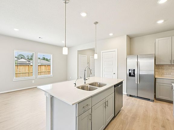 7th image of this home
