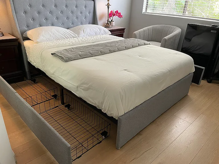 Lots of storage built-in under bed