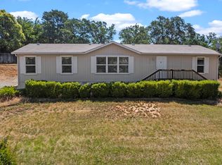 19512 Gas Point Rd, Cottonwood, CA 96022