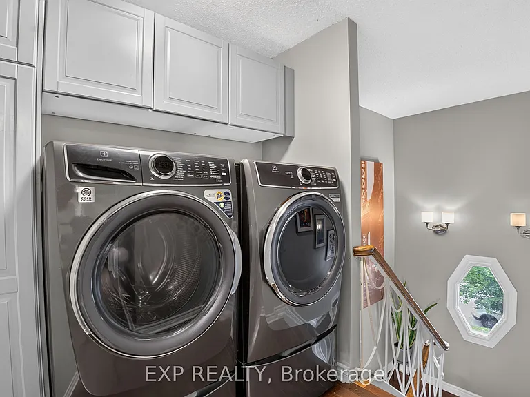 2490 Regina St — Photo 13