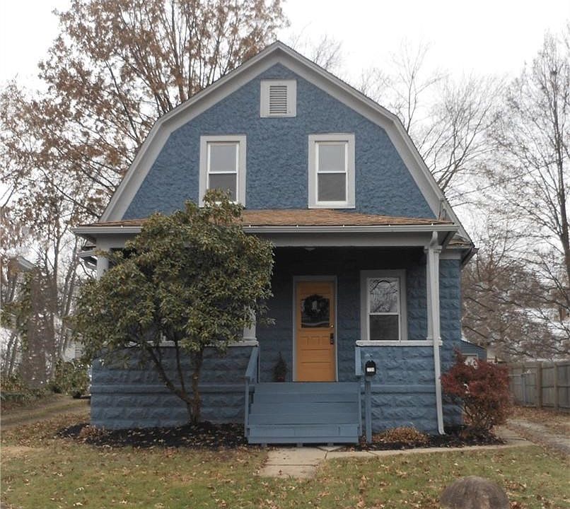 1st image of 2726 3rd St