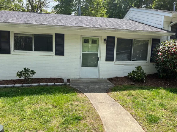203 Barclay Rd APT E, Chapel Hill, NC 27516
