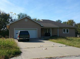 3611 NE 82nd Ter, Kansas City, MO 64118