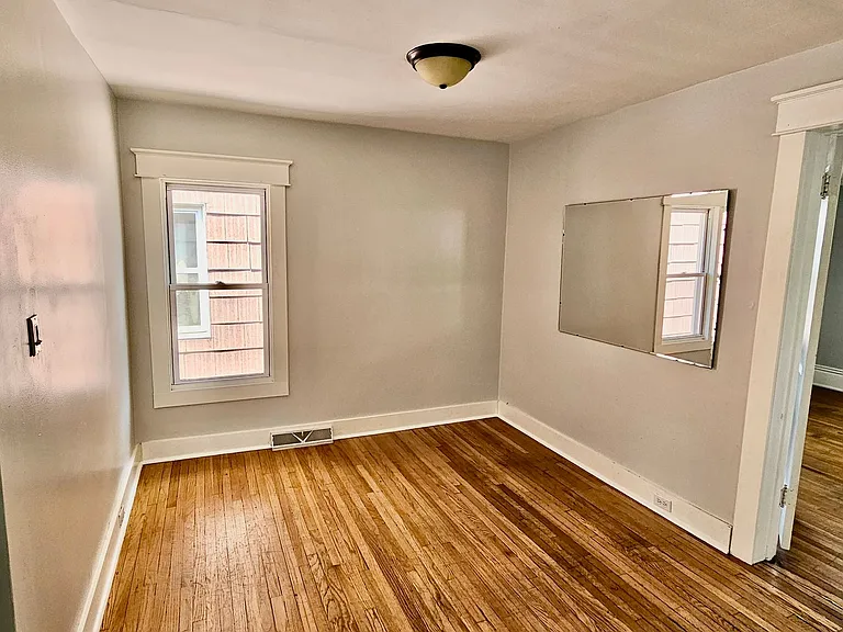 911 Weschler Ave #2 — Photo 5