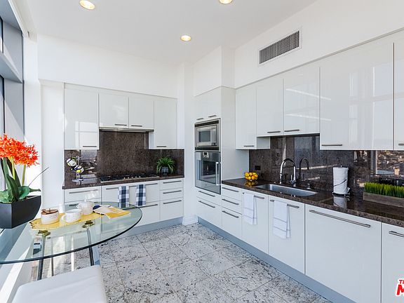 4th image of 900 W Olympic Blvd Floor 29