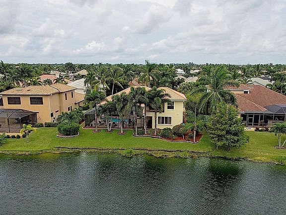 4th image of 1812 Harbour Cir