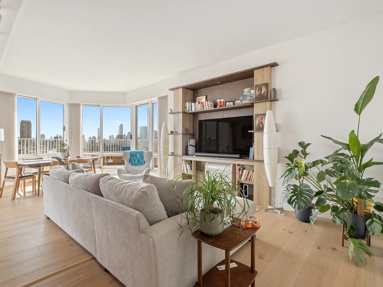 201 West 72nd Street — Photo 3