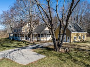 617 Alewive Rd, Kennebunk, ME 04043