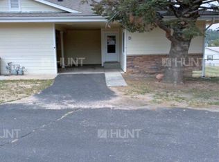 4411D E Bighorn Dr, Usaf Academy, CO 80840