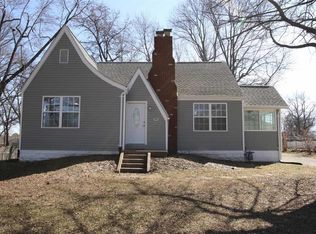 1814 E B St, Belleville, IL