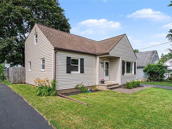 3rd image of 312 Wolcott Ave