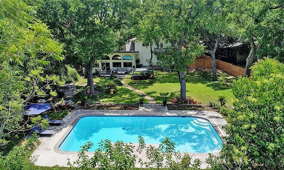 1st image of 12404 Willow Bend Dr