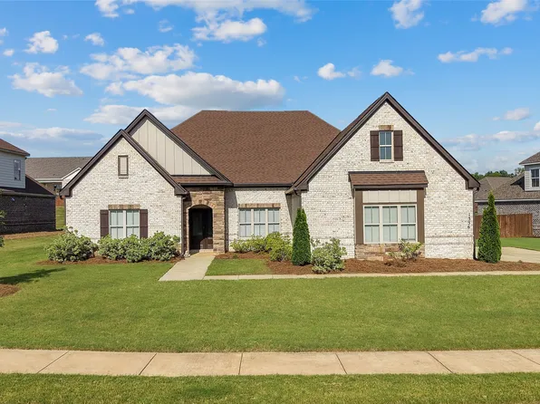 1356 Witherspoon Dr, Prattville, AL 36066