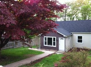 28 1/2 Davenport St, Worcester, MA 01610