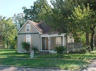 720 E Commercial St, Springfield, MO 65803