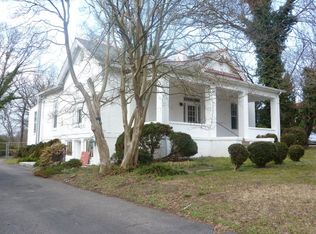 823 N Main St, Danville, VA 24540