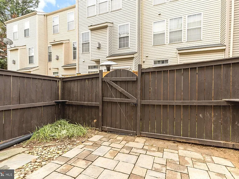 4284 Wheeled Caisson Sq — Photo 30