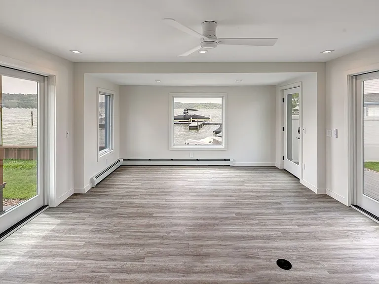 253 Lake Rd — Photo 6