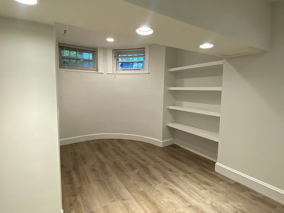 379 Commonwealth Ave #2