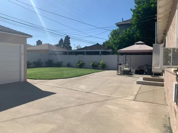 5836 Candlewood St, Lakewood, CA 90713