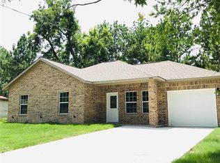1216 Beauchamp St, Greenville, TX 75401