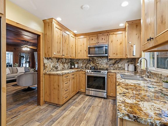 5th image of 15765 Kings Creek Rd