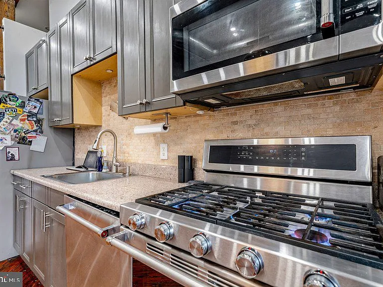 1100 Shackamaxon St #2A — Photo 12