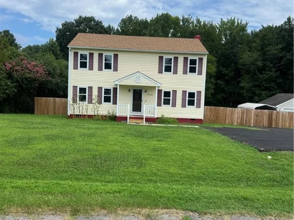 21106 Deodora Dr, South Chesterfield, VA 23803