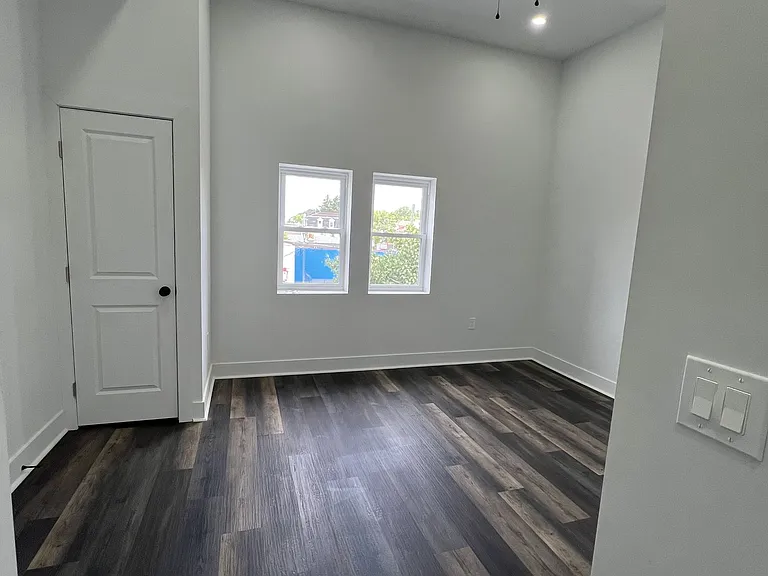736 E Chelten Ave #3 — Photo 6