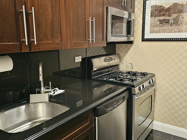 5 E 22nd St #4B — Photo 4