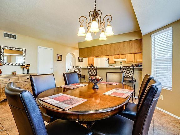 4th image of 9240 N Pheasant Ct