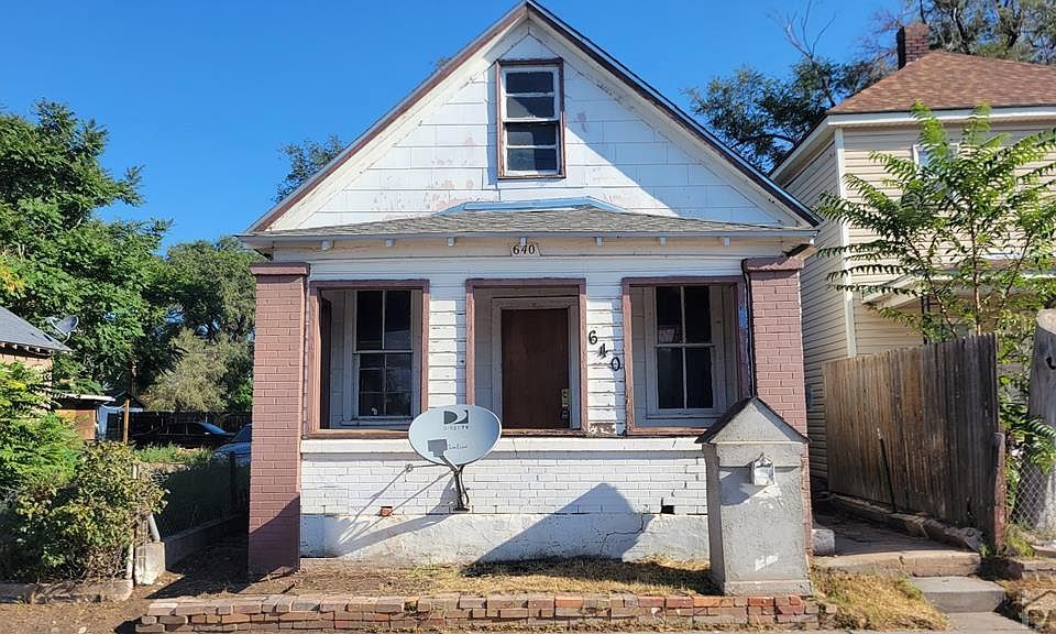 1st image of 640 E Northern Ave
