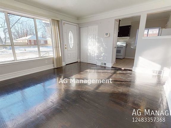 5th image of 29946 Glenwood St
