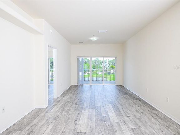 5th image of 102 Natures Way Unit 2203