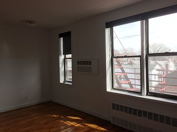 5th image of 8910 63rd Dr APT 3B