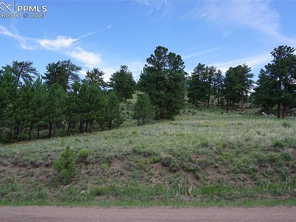 2nd image of 89 Peak Dr