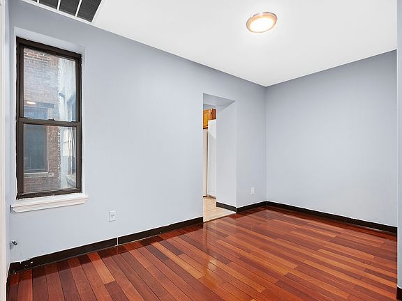 4th image of 43 Canal St Fl 3