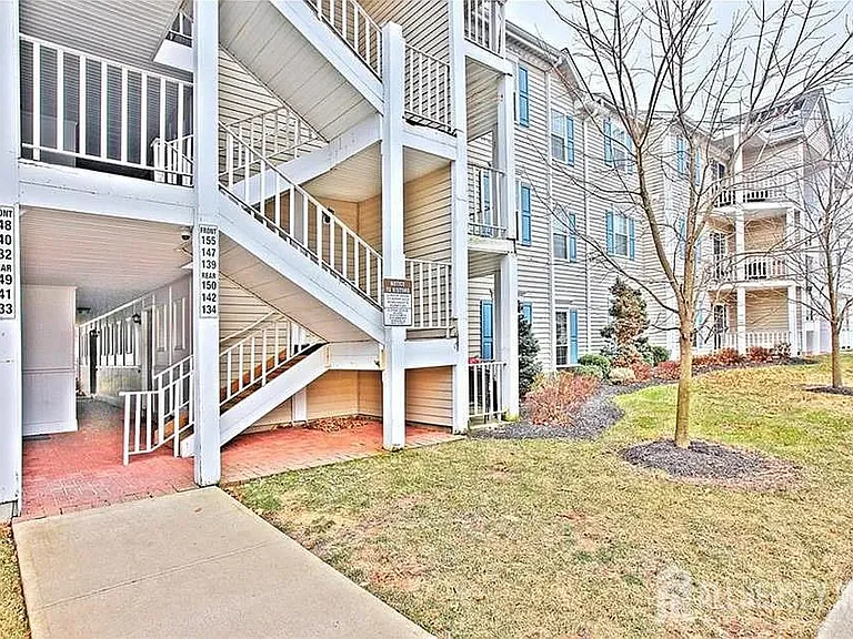 155 Darwin Ln — Photo 13
