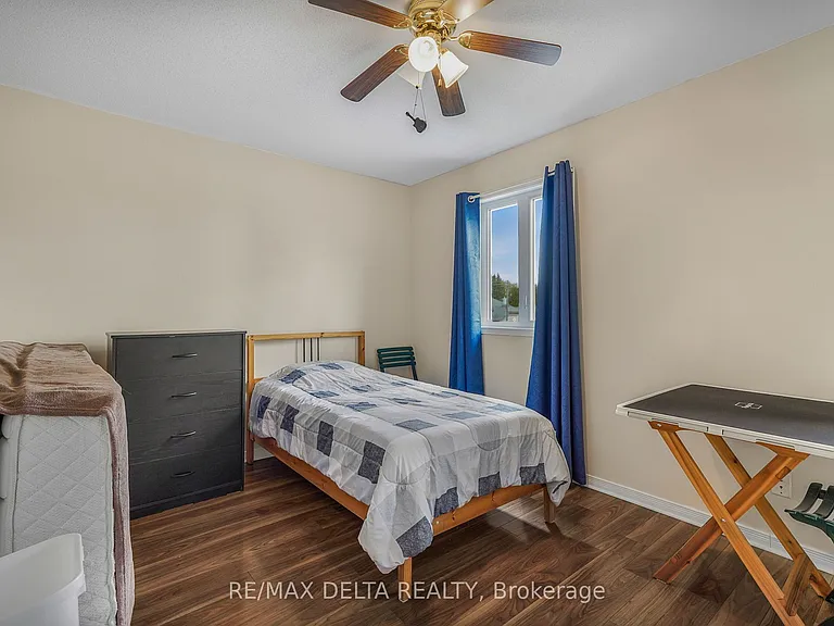 786 Lawrence St — Photo 14