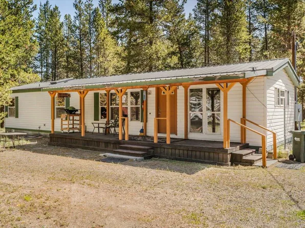 52684 Center Dr, La Pine, OR 97739