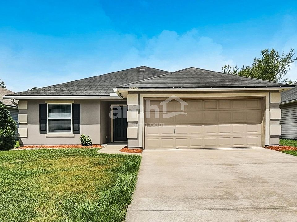 1st image of 12107 Hayden Lakes Cir