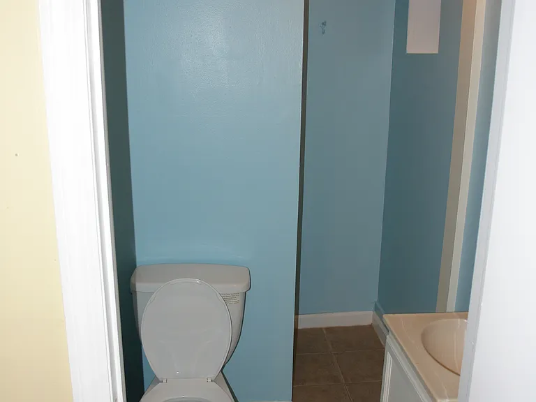 212 Pacific St #2 — Photo 4