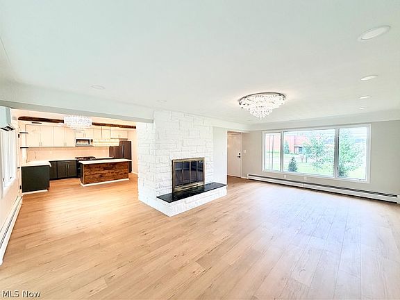 4th image of 26480 Cannon Rd